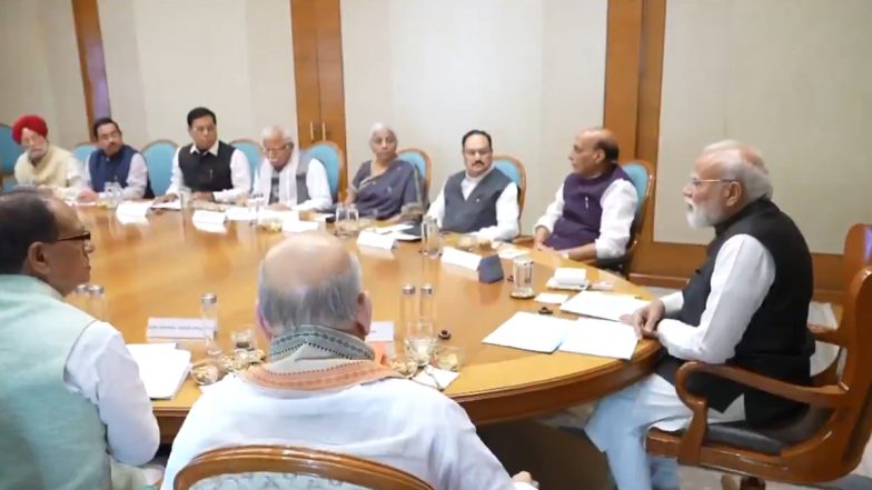 West Asia Crisis: पश्चिम एशिया संकट के बीच मोदी सरकार ने 25 मार्च को बुलाई सर्वदलीय बैठक; रक्षा तैयारियों की समीक्षा समेत कई अहम मुद्दों पर होगी चर्चा