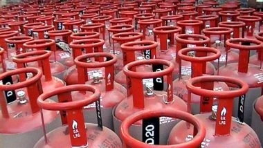 LPG Gas Price Hike: ईरान-अमेरिका-इजराइल तनाव का असर, घरेलू गैस सिलेंडर 60 रुपये और कमर्शियल 115 रुपये महंगा; जानें दिल्ली-मुंबई समेत बड़े शहरों के नए रेट्स