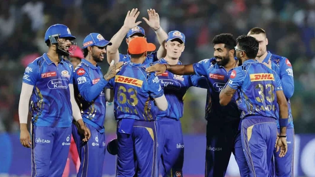 Mumbai Indians 300 Matches Milestone: मुंबई इंडियंस ने रचा इतिहास, 300 टी20 मैच खेलने वाली पहली आईपीएल फ्रेंचाइजी बनी