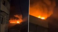 Mumbai Fire: T20 वर्ल्ड कप जश्न के दौरान मुंबई के बांद्रा में हादसा, रॉकेट इमारत की बालकनी में गिरने से लगी आग; बाल-बाल बचे लोग; VIDEO