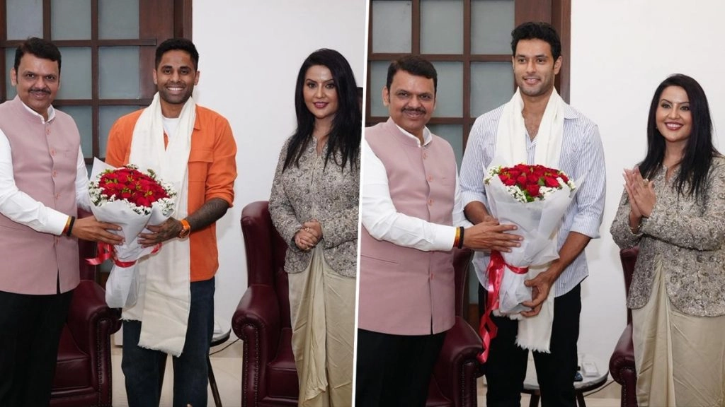 T20 वर्ल्ड कप जीत के बाद सीएम देवेंद्र फडणवीस ने सूर्यकुमार यादव और शिवम दुबे से की मुलाक़ात, किया सम्मान, देखें VIDEO