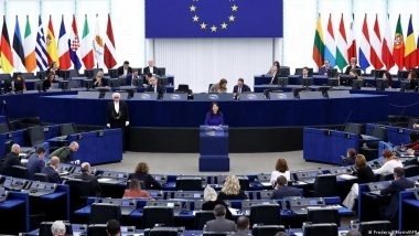 क्या यूरोप में सेंटर-राइट और फार-राइट के बीच मिट रही है दूरियां?