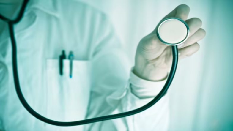 Cough Syrups Require Doctor's Prescription:&nbsp;बिना डॉक्टर की पर्ची अब नहीं मिलेंगे कफ सिरप समेत सभी सिरप, स्वास्थ्य मंत्रालय ने लागू किया नया नियम