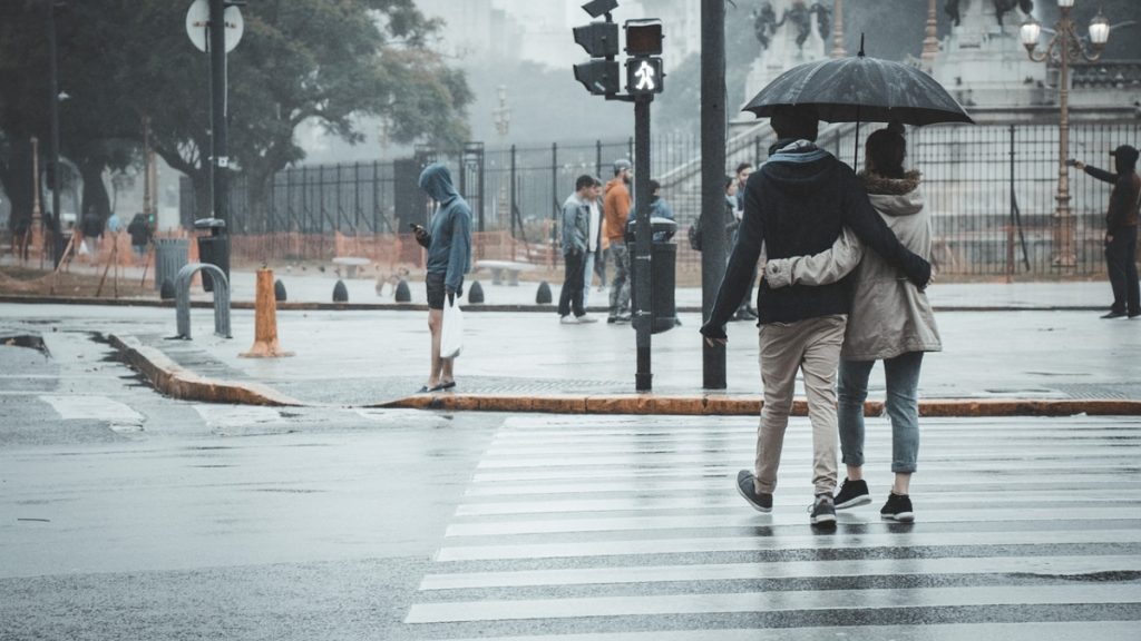 Delhi-NCR Weather Update: IMD ने दी भारी बारिश की चेतावनी दी, दिल्ली, नोएडा, गुरुग्राम और हरियाणा के लिए 'ऑरेंज' अलर्ट जारी 
