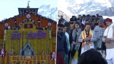 Baba Kedarnath Kapat: जय-जयकारों के साथ खुले केदारनाथ धाम के कपाट, दर्शन के लिए उमड़ी श्रद्धालुओं की भारी भीड़; सीएम धामी भी रहे मौजूद; VIDEO