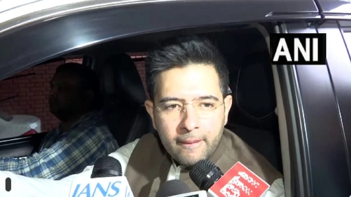 Raghav Chadha New Party Buzz: इंस्टाग्राम पोस्ट से नई युवा पार्टी की अटकलें तेज, AAP के साथ विवाद के बीच बढ़ी चर्चाएं Raghav Chadha New Party Buzz: इंस्टाग्राम पोस्ट से नई युवा पार्टी की अटकलें तेज, AAP के साथ विवाद के बीच बढ़ी चर्चाएं