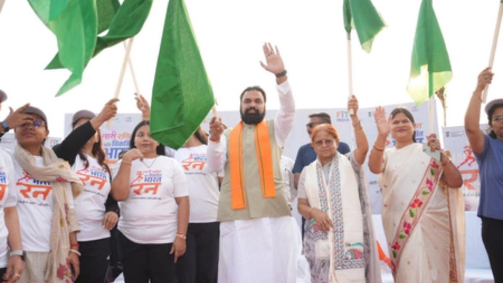 सीएम सम्राट चौधरी ने नारी शक्ति वंदन अधिनियम के समर्थन में पटना में दौड़ को हरी झंडी दिखाई