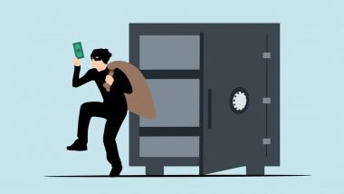 Jabalpur: पुलिस से बचने के लिए तालाब में डूबा रहा चोर, कमल की डंडी के सहारे लेता रहा सांस; घंटों बाद ऐसे हुआ गिरफ्तार (Watch Video)