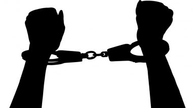 महू में हनीट्रैप गिरोह का पर्दाफाश: पूर्व सैनिक को जाल में फंसाकर मांगे 2 लाख रुपये, महिला सहित तीन गिरफ्तार