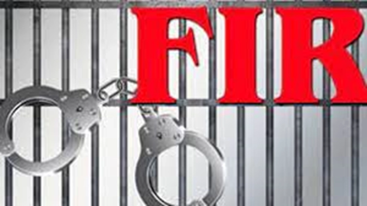 Akola  Shocker: महाराष्ट्र के अकोला में खाकी शर्मसार, अपनी बेटी को मेरे पास भेजो, 10,000 रुपये दूंगा, महिला कैदी से सेक्सुअल वेफरकी मांग पर ASI गिरफ्तार