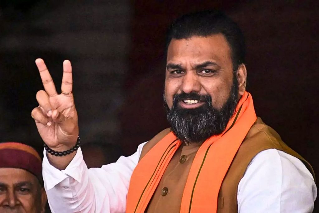बिहार के सरकारी कर्मचारियों को CM सम्राट चौधरी बड़ा तोहफा; डीए में 2 प्रतिशत की वृद्धि, 9 लाख लोगों को मिलेगा लाभ