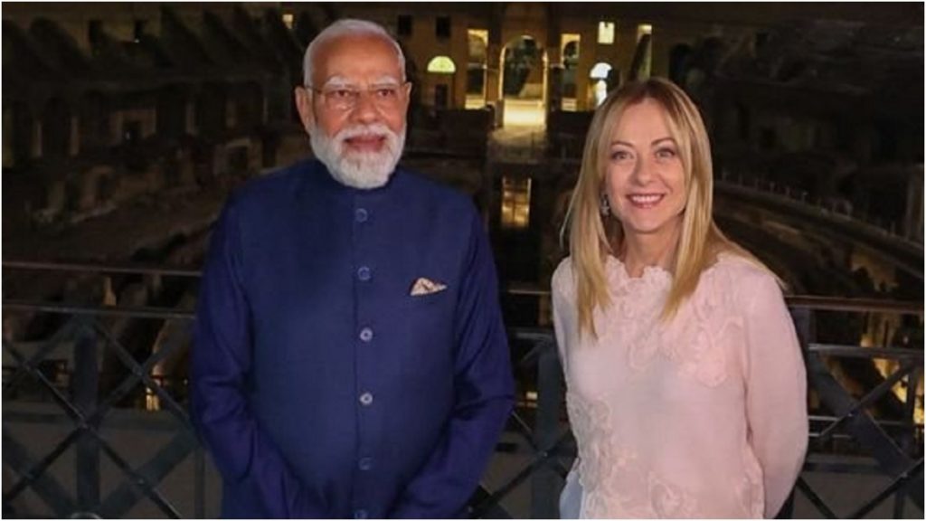 पीएम मोदी ने विदेश यात्रा के दौरान नेताओं को दिए खास तोहफे, इटली की प्रधानमंत्री मेलोनी को 'मेलोडी टॉफी' और UAE राष्ट्रपति को केसर आम