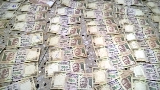 पश्चिम बंगाल: TMC नेता दीपांकर भट्टाचार्य गिरफ़्तार; फ़ार्म पर छापे के बाद कुल 3.04 करोड़ रुपये नकद बरामद