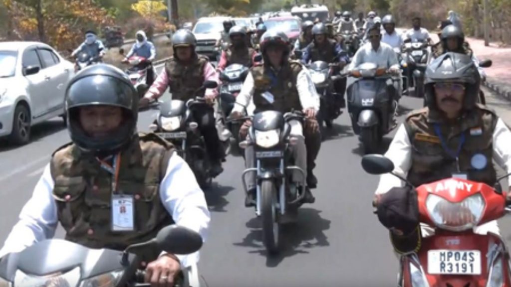 एमपी दहेज हत्या: भोपाल में पूर्व सैनिकों ने निकाली बाइक रैली, ट्विशा के लिए मांगा इंसाफ