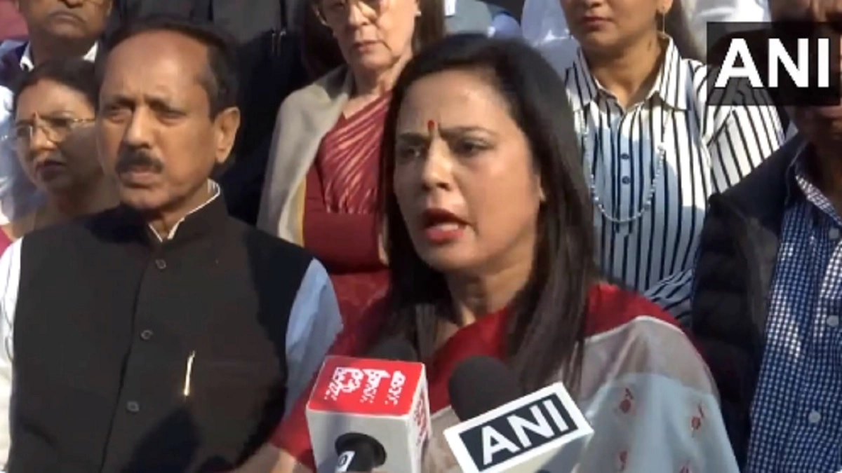 West Bengal Election Results 2026: महुआ मोइत्रा का चुनाव आयोग पर बड़ा हमला; 70 सीटों का डेटा रोकने और पक्षपात का लगाया आरोप (Watch Video)