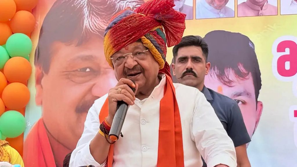 BJP नेता कैलाश विजयवर्गीय के बयान पर सियासी बवाल,  इंदौर में बोले- 'अगर मुस्लिम भाई हमें काफिर कहते हैं, तो हमारी बनाई सड़क पर मत चलें'; VIDEO