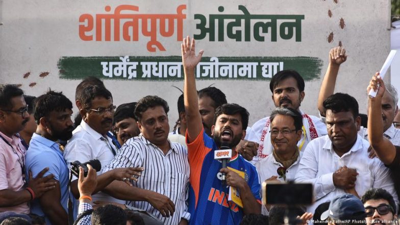 'कॉकरोच जनता पार्टी': सोशल मीडिया पर धमाल के बाद जमीनी हकीकत क्या है?