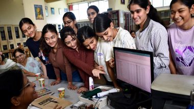 CBSE Class 12 Verification-Re-Evaluation Deadline: सीबीएसई कक्षा 12वीं अंक सत्यापन का पोर्टल आज होगा बंद, एक दिन की मिली थी मोहलत