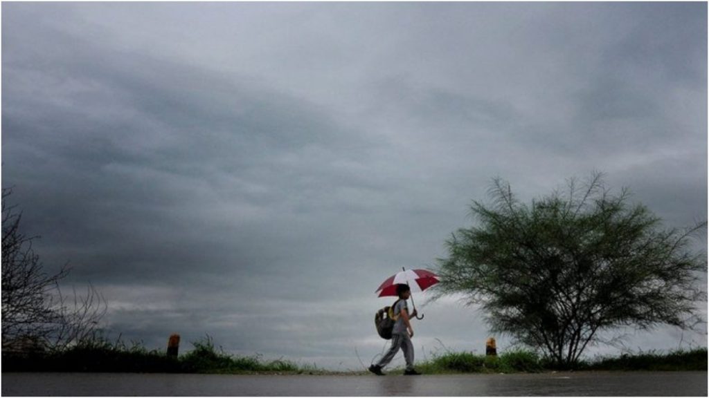 केरल में 4 जून तक दस्तक दे सकता है मानसून; IMD ने दिल्ली, यूपी समेत देशभर में भारी बारिश और आंधी-तूफान को  लेकर जारी किया अलर्ट