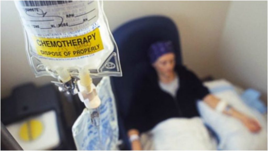 Chemotherapy To Get Costlier? कीमोथेरेपी हो सकती है महंगी? केंद्र ने कैंसर की प्रमुख दवाओं की कीमत बढ़ाने की दी मंजूरी