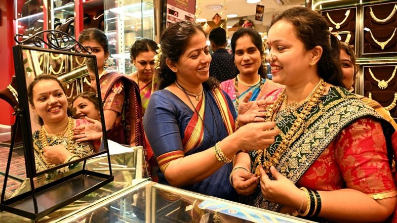 Gold Rate Today, June 28, 2026: सोने के दाम आज स्थिर, दिल्ली, मुंबई और चेन्नई समेत प्रमुख शहरों में जानें 22 और 24 कैरेट गोल्ड का ताजा रेट