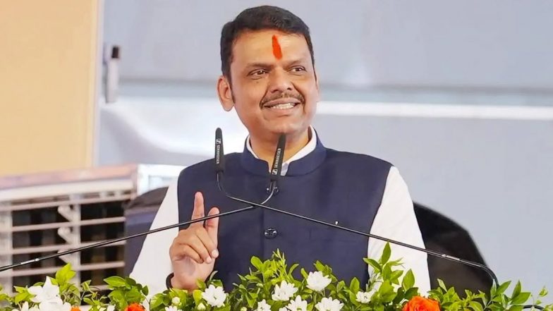 Maharashtra Rain Alert: मुंबई सहित महाराष्ट्र में भारी बारिश का रेड अलर्ट, मदद के लिए CM फडणवीस ने जारी किए हेल्पलाइन नंबर; नागरिकों से सतर्क रहने की अपील