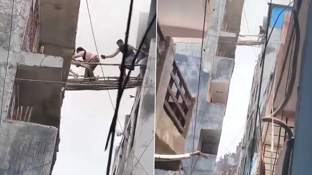 Noida Fire Video: ईवी चार्जिंग के दौरान लगी भीषण आग, अस्थाई लकड़ी के पुल से बचाई गई 50 परिवारों की जान; दो की मौत, मकान मालिक हिरासत में