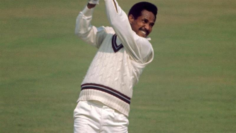 Sir Garfield Sobers Dies: क्रिकेट जगत को बड़ा झटका, वेस्टइंडीज के महान ऑलराउंडर सर गैरी सोबर्स का 89 साल की उम्र में निधन