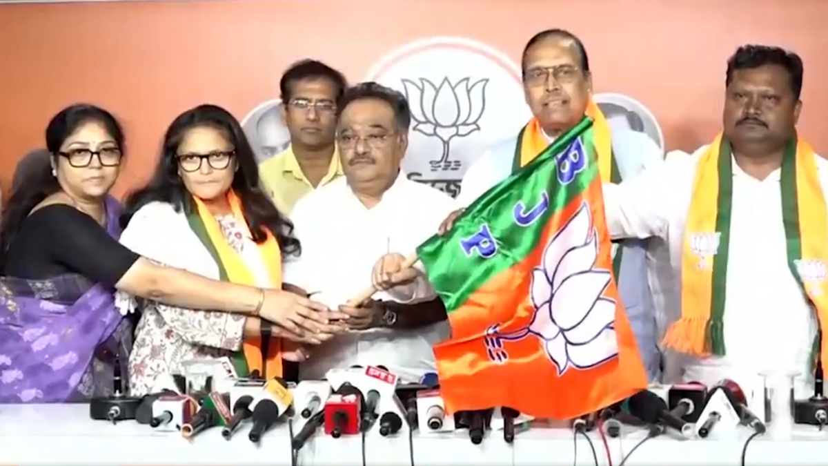 Sushmita Dev Join BJP Along With Former TMC MP: सुष्मिता देव, सुखेंदु शेखर रे और प्रकाश चिक बराइक बीजेपी में शामिल, ममता बनर्जी की टीएमसी को बड़ा झटका