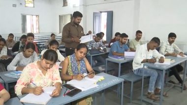 Raipur Free Coaching: रायपुर में 'नूतन कोचिंग' की सराहना, ग्रामीण और वंचित युवाओं को दे रही है मुफ्त प्रतियोगी परीक्षाओं की तैयारी की शिक्षा; VIDEO