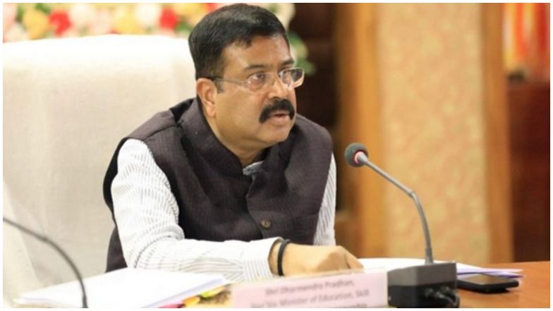 NEET Paper Leak Row: क्या शिक्षा मंत्री धर्मेंद्र प्रधान देंगे इस्तीफा? कॉकरोच जनता पार्टी के प्रवक्ता बोले- सरकार ने शनिवार तक का मांगा समय; VIDEO