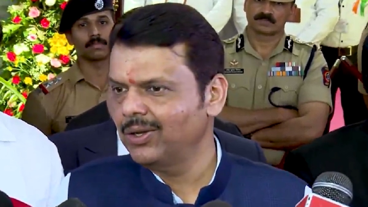 Maharashtra Rains: सीएमओ की नागरिकों से गैर-जरूरी यात्रा टालने की अपील, भारी बारिश और 70 किमी/घंटे की रफ्तार से हवाओं का अलर्ट