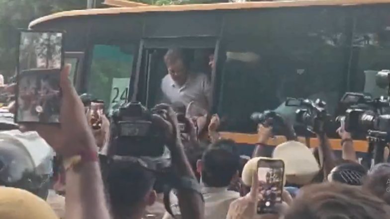 NEET Paper Leak Protest: 7 लोक कल्याण मार्ग पर कांग्रेस का बड़ा प्रदर्शन; दिल्ली पुलिस ने कई नेताओं व कार्यकर्ताओं को हिरासत में लिया