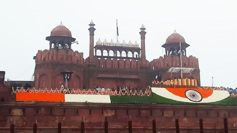 Red Fort: दिल्ली के लाल किले में 15 अगस्त तक नहीं मिलेगी एंट्री, जानें क्यों लिया गया यह फैसला