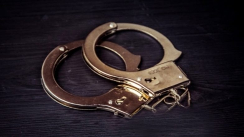 UP Shocker: यूपी में श्रद्धा मर्डर केस जैसी हैवानियत, दूसरे पुरुष से बात करने पर विवाद; प्रेमी ने प्रेमिका की गला घोंटकर हत्या की, शव के टुकड़े-टुकड़े कर अलग-अलग फेंके