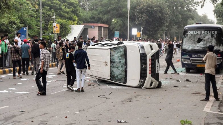 Delhi Jantar Mantar Protest: CJP की जंतर-मंतर रैली के दौरान भड़की हिंसा, पथराव और तोड़फोड़ के मामले में अज्ञात लोगों के खिलाफ FIR दर्ज