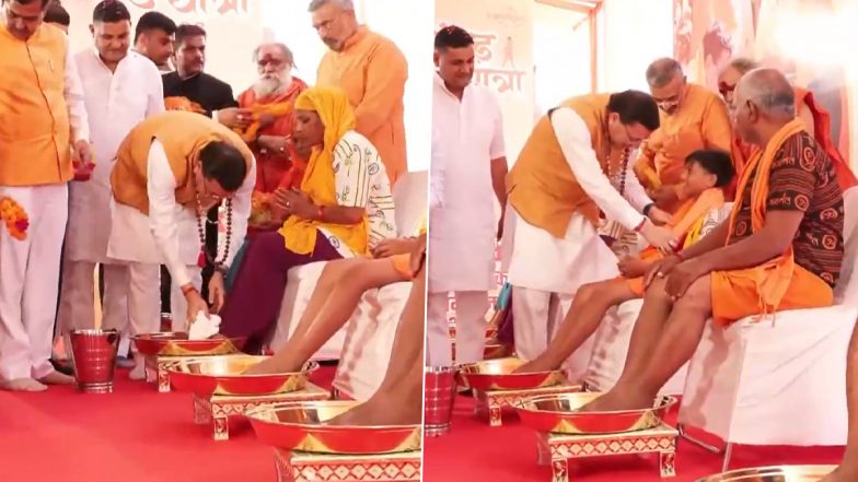 Uttarakhand: हरिद्वार में सीएम पुष्कर सिंह धामी ने कांवड़ियों के पैर धोकर किया स्वागत, सोशल मीडिया पर वीडियो वायरल