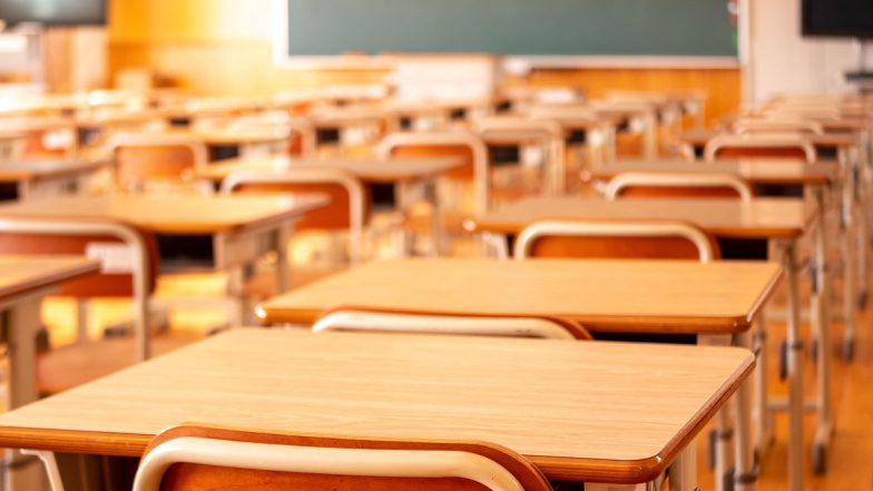 Private Coaching Centres: कोचिंग सेंटरों पर लगेगी लगाम? महाराष्ट्र में 5 घंटे से ज्यादा क्लास पर रोक का प्रस्ताव, 4 सितंबर तक मांगी गई राय