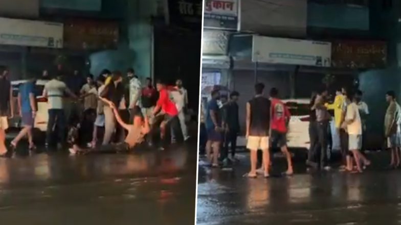 Bilaspur Viral Video: बिलासपुर में तेज रफ्तार कार की टक्कर के बाद कार में किस करने लगा कपल; आक्रोशित लोगों ने की पिटाई, पुलिस जांच में जुटी
