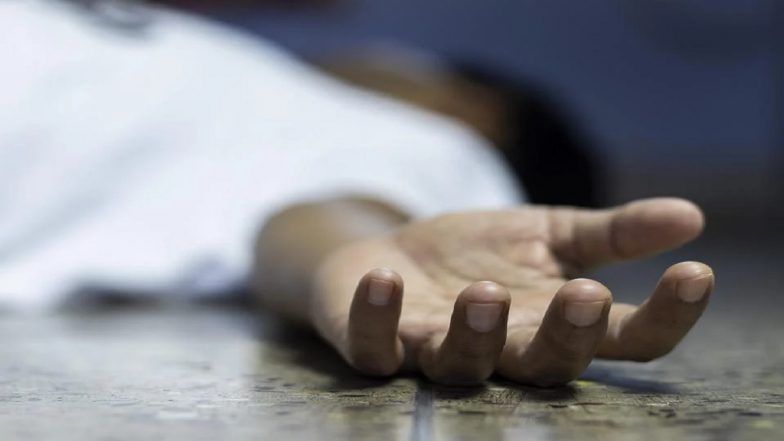 Mumbai: मुंबई के नेवी नगर में नौसेना के जवान समेत परिवार के 4 सदस्य मृत मिले, मर्डर-सुसाइड की आशंका