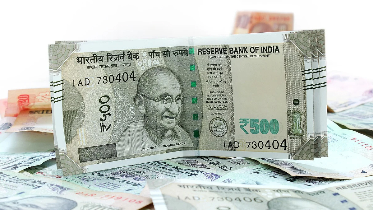 8th Pay Commission: केंद्रीय शिक्षकों ने रखीं बड़ी मांगें, OPS बहाल करने, 65 साल रिटायरमेंट और समान वेतन की उठी मांग