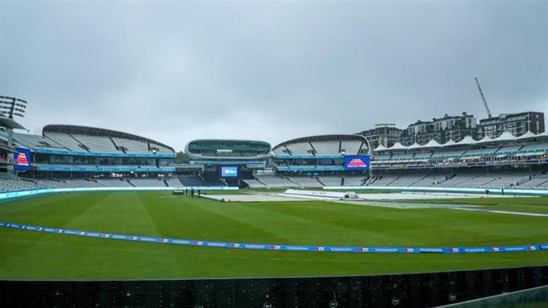 ENG vs PAK 2nd Test Match Day 2 Lord's Pitch Report: दूसरे दिन लॉर्ड्स में तेज गेंदबाज मचाएंगे कहर या बल्लेबाज करेंगे वापसी? जानें पिच का मिजाज