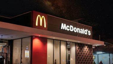 McDonald&rsquo;s Colaba Licence Suspended: स्वच्छता नियमों के उल्लंघन पर मुंबई के मैकडॉनल्ड्स कोलाबा आउटलेट का लाइसेंस निलंबित, रेडियो क्लब और खार जिमखाना पर भी कार्रवाई