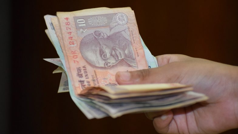 2 नौकरियां कर रहे हैं? जानिए EPF, UAN और PF अकाउंट को लेकर क्या कहते हैं नियम