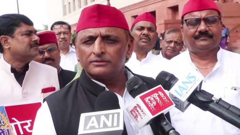 'सरकार के पास कोई जवाब नहीं', अखिलेश यादव ने छात्र प्रदर्शन और राम मंदिर दान विवाद पर संसद में बहस की मांग की