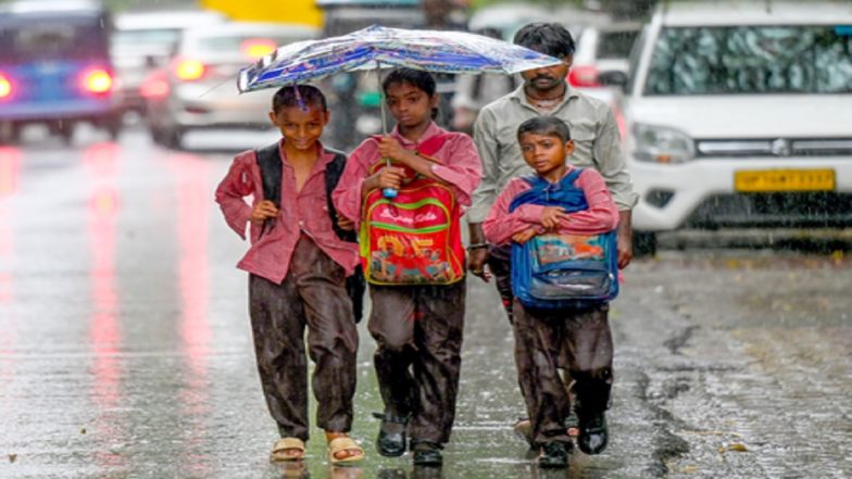 Noida Schools Health Advisory: स्वाइन फ्लू और डेंगू के बढ़ते मामलों के बीच नोएडा के स्कूलों में अलर्ट; बीमार बच्चों को घर पर रखने की सख्त सलाह
