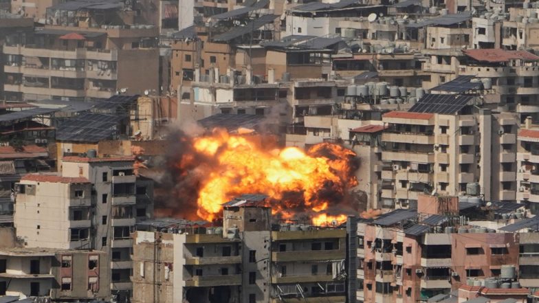 Israel-Lebanon Conflict: दक्षिणी लेबनान में इजरायली हवाई हमले में 7 लोगों की मौत, 3 घायल
