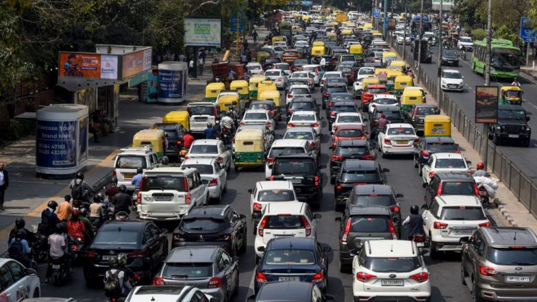 Pune Traffic Diversions: पुणे में दगडूशेठ मंदिर के सामने अथर्वशीर्ष पठन के लिए 15 सितंबर को ट्रैफिक में बदलाव, जानें वैकल्पिक मार्ग