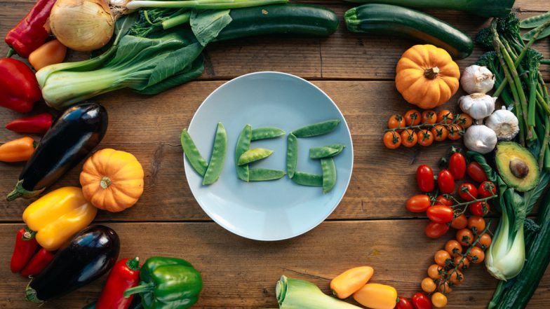 World Vegetarian Day 2026: थाली से तय होगी धरती की सेहत; 1 अक्टूबर को मनाया जाएगा विश्व शाकाहार दिवस, जानिए पर्यावरण और सस्टेनेबल डाइट पर इसका असर