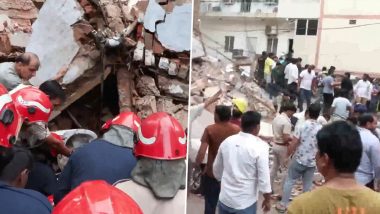 Delhi Building Collapse: दिल्ली के सत्य निकेतन इलाके में गिरी बिल्डिंग, मलबे में कई लोगों के दबे होने की आशंका, बचाव कार्य जारी; VIDEO